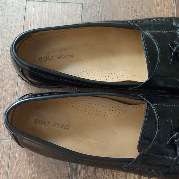 Cole Haan Men's Pinch Tassel Leather Loafers - Picture 4 of 9